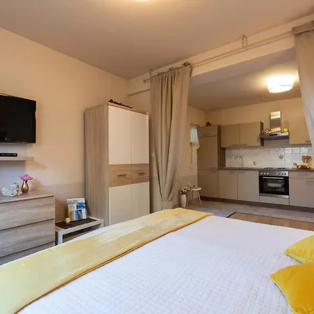 Apartments Javor Rovinj Exterior foto